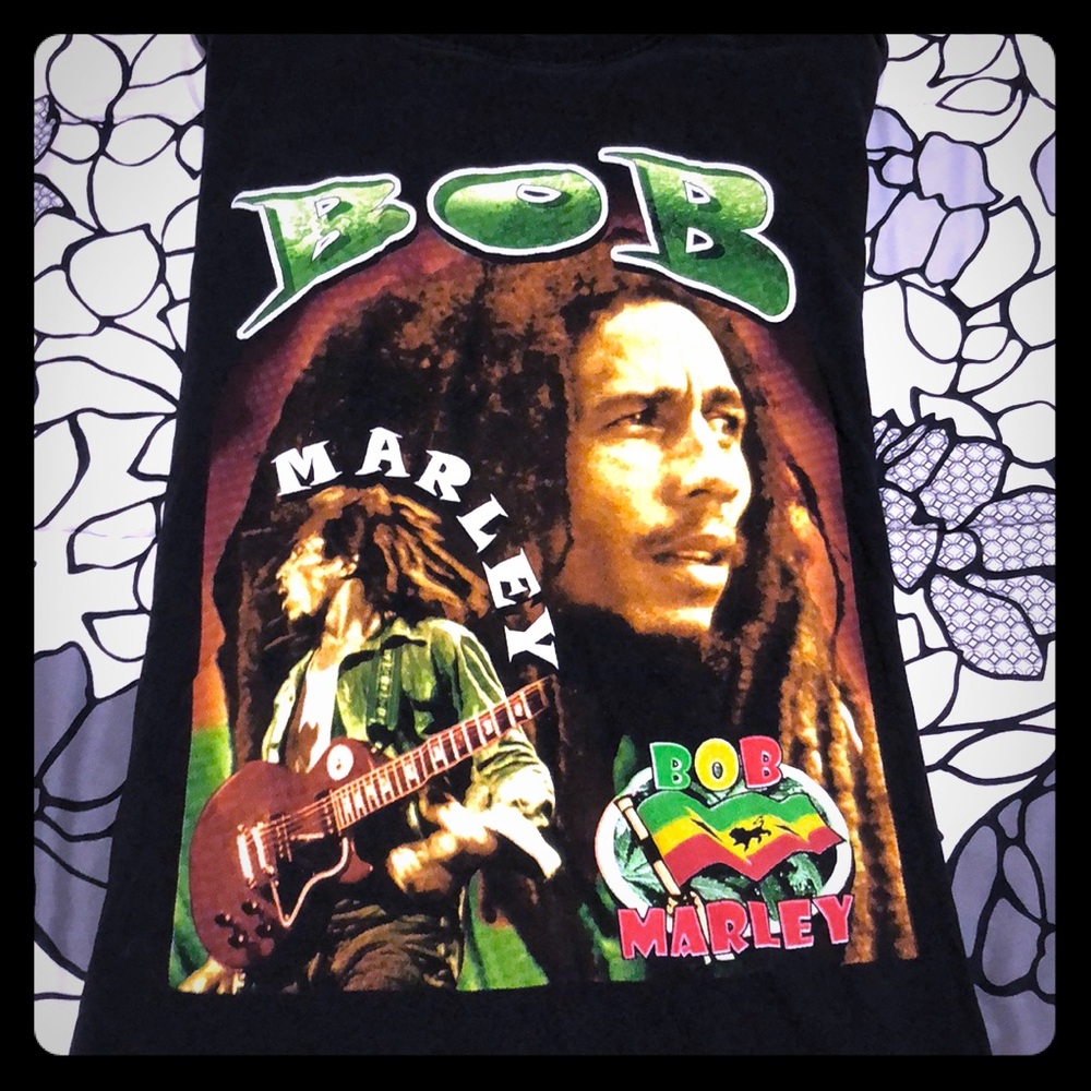 Bob Marley t-shirt